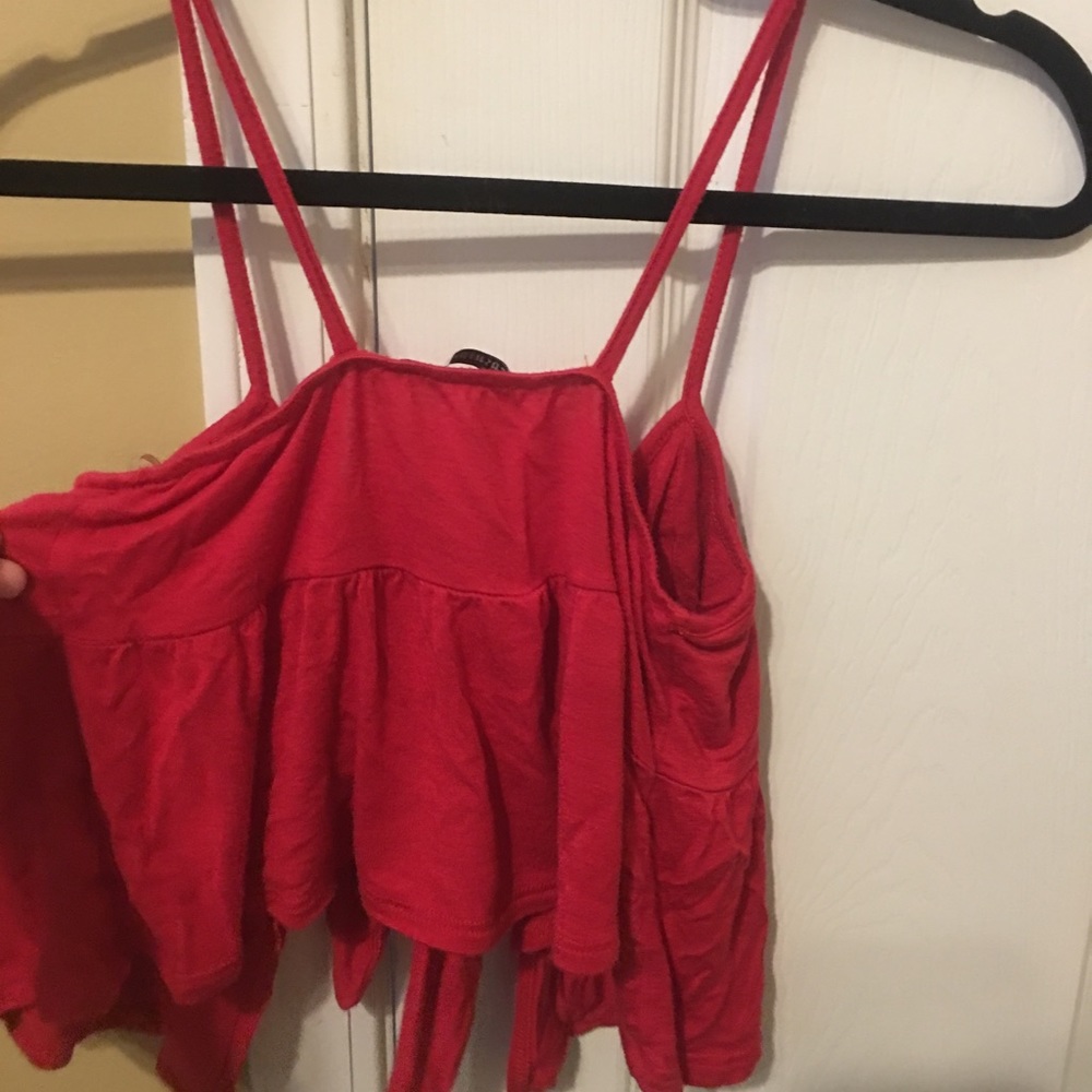 ***SOLD*** Fashion Nova Crop Top - Picture 2 of 2